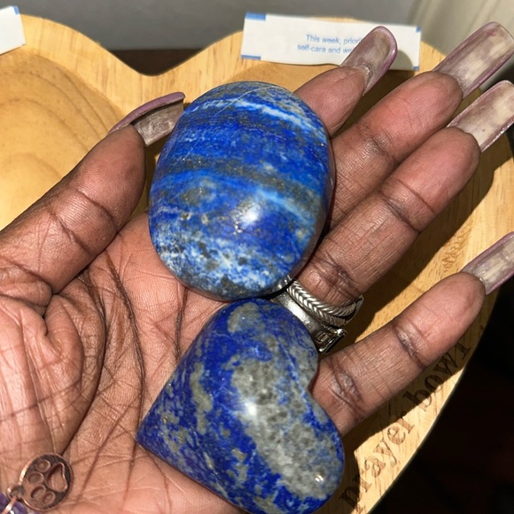 Lapis Lazuli Heart Palm stone set (2)- LAPISHRTPLMSTNSET-001 - Picture 5 of 6